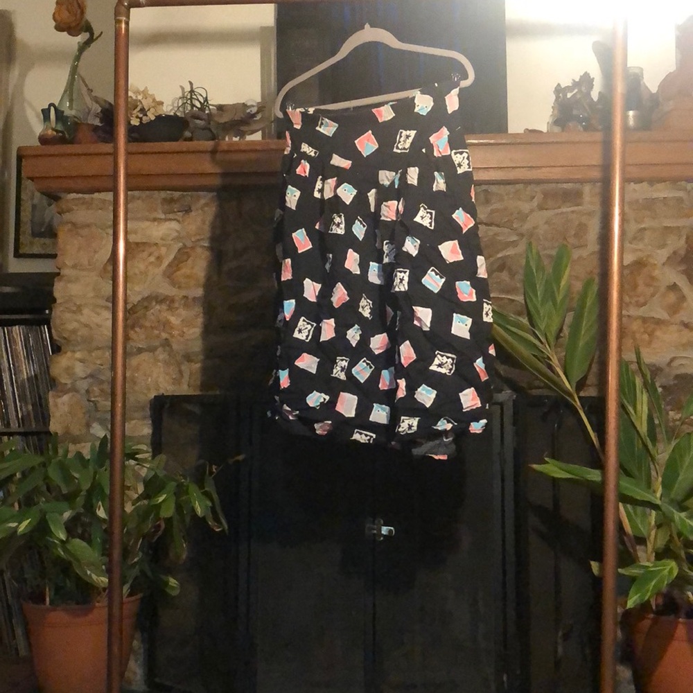 Vintage 80’s midi skirt size medium